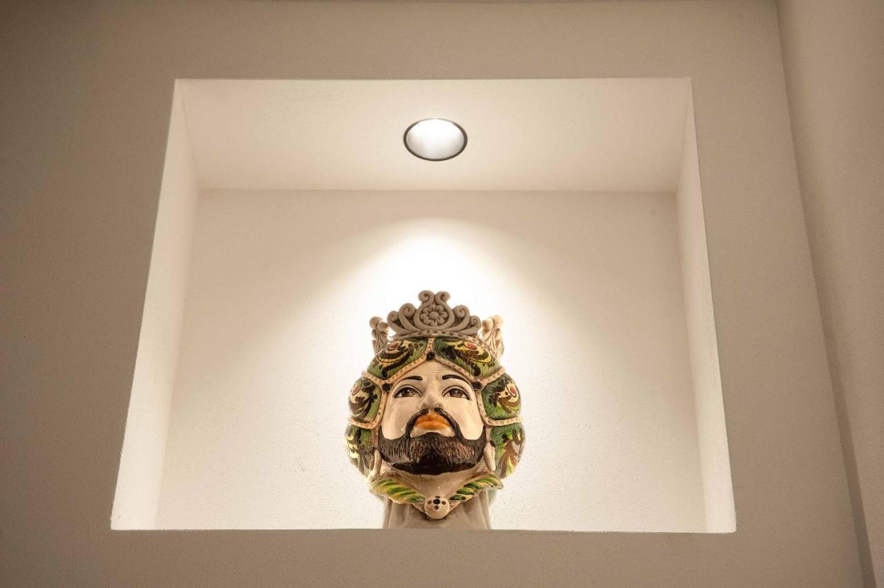 מלון מונריאלה Palazzo Al Carmine מראה חיצוני תמונה